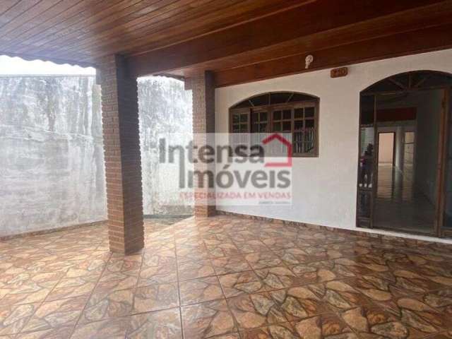 Casa para venda em Chácara Santa Luzia de 190.00m² com 3 Quartos e 2 Garagens