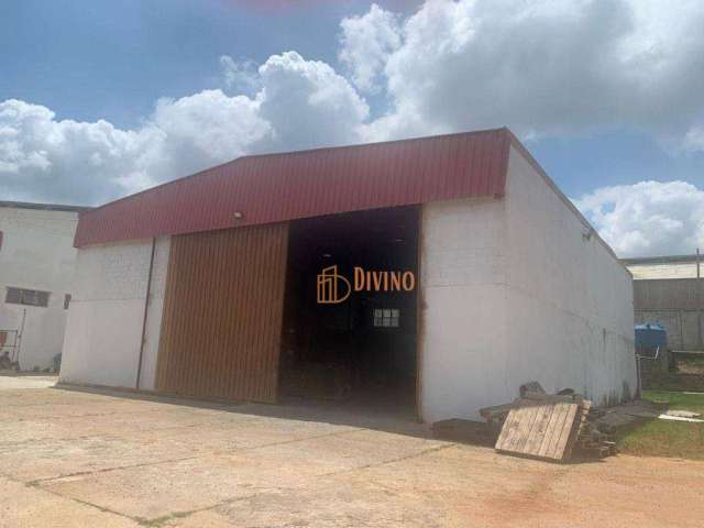 Galpão / Depósito / Armazém para alugar em Zona Industrial de 375.00m²