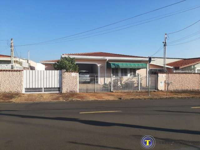 Casa para venda em Jardim Nossa Senhora Auxiliadora de 309.00m² com 3 Quartos, 1 Suite e 4 Garagens