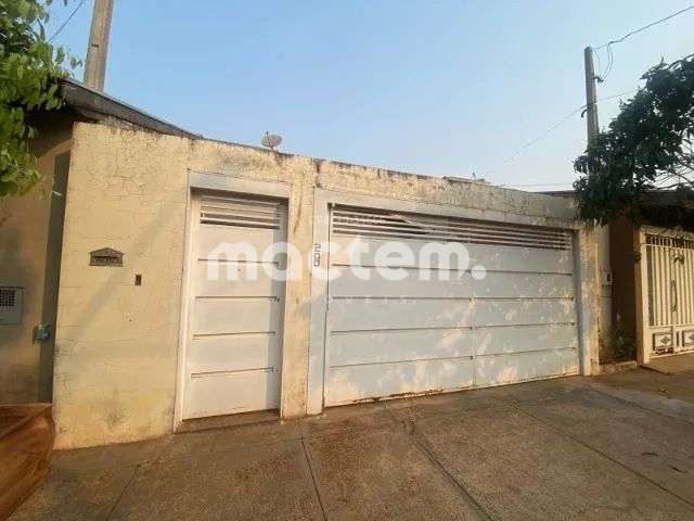 Casa para venda em Jardim Ângelo Jurca de 160.00m² com 2 Quartos e 4 Garagens