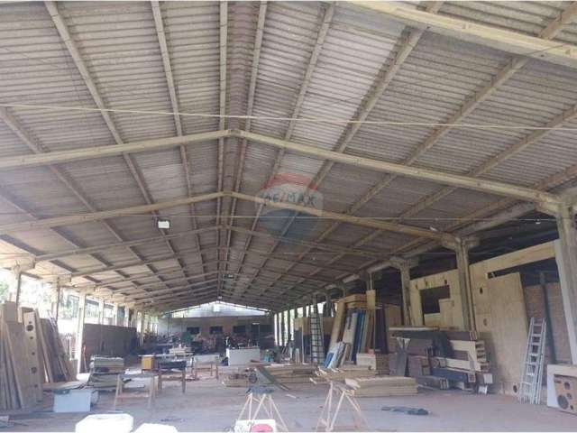 Terreno para alugar em Vila Palmares de 2000.00m² com 6 Garagens