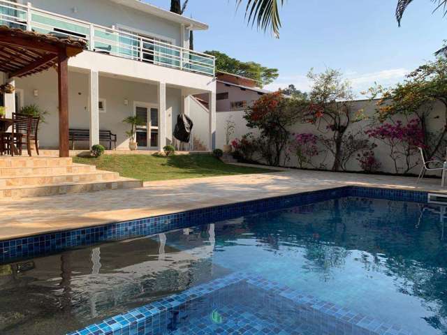 Casa para venda em Chácara Monte Alegre de 248.00m² com 5 Quartos, 3 Suites e 3 Garagens