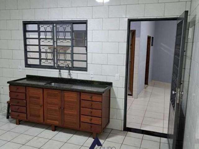 Casa para alugar em Jardim Belo Horizonte de 138.84m² com 3 Quartos, 1 Suite e 2 Garagens