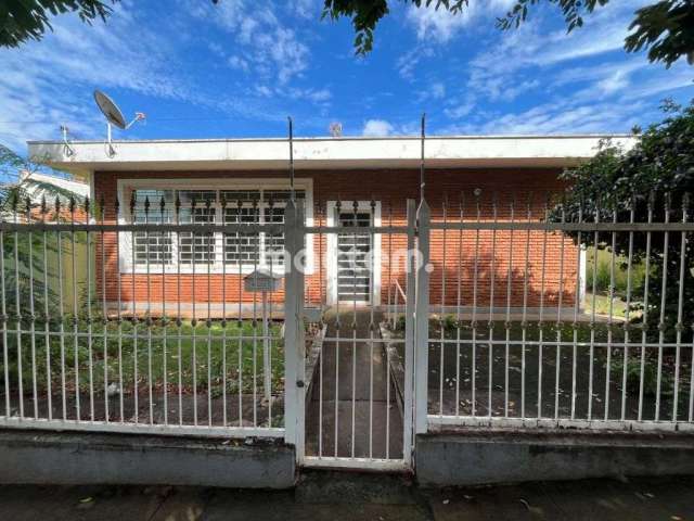 Casa para venda em Independência de 500.00m² com 3 Quartos, 1 Suite e 10 Garagens