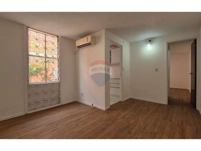 Apartamento para venda em Praia Da Bandeira de 37.00m² com 1 Quarto e 1 Garagem