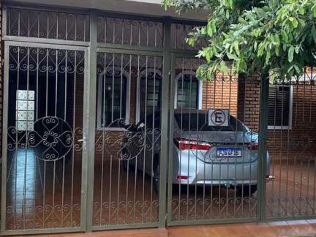 Casa para venda em Campos Elíseos de 330.00m² com 3 Quartos, 1 Suite e 4 Garagens