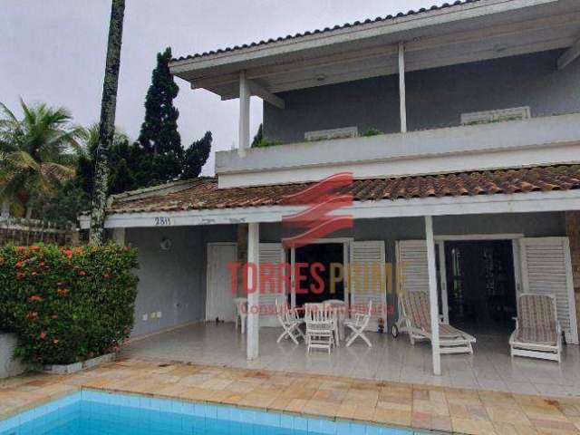 Casa para venda em Enseada de 343.00m² com 5 Quartos, 3 Suites e 7 Garagens