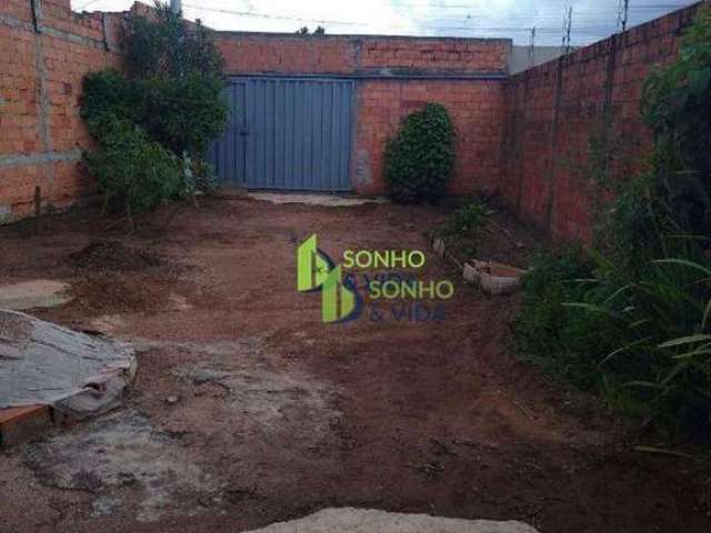 Casa para venda em Jardim Santo Antonio de 150.00m² com 1 Quarto e 5 Garagens