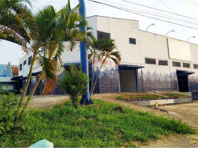 Galpão / Depósito / Armazém para alugar em Chácaras Fazenda Coelho de 565.00m² com 6 Garagens