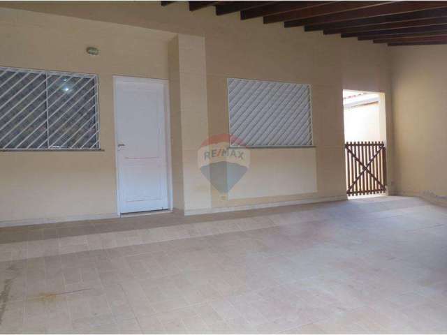 Casa para venda em Jardim Residencial Fibra de 80.00m² com 3 Quartos e 2 Garagens