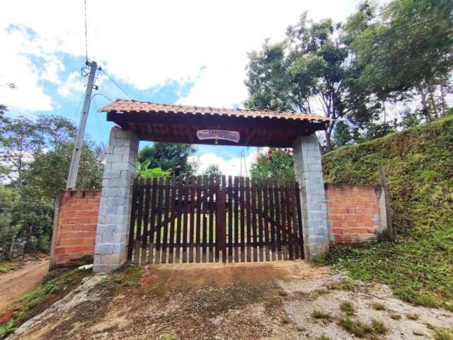 Fazenda / Sítio para venda em Toledo de 1600.00m² com 2 Quartos e 2 Garagens