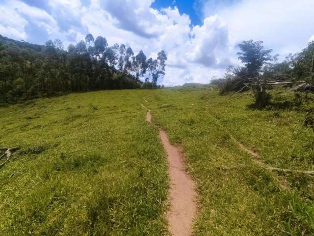 Terreno para venda em Pedra Bela de 94000.00m²