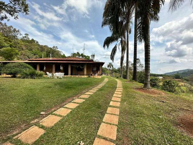 Fazenda / Sítio para venda em Pedra Bela de 12000.00m² com 5 Quartos e 2 Garagens