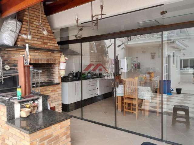 Casa para venda em Alto Ipiranga de 179.00m² com 3 Quartos, 1 Suite e 2 Garagens