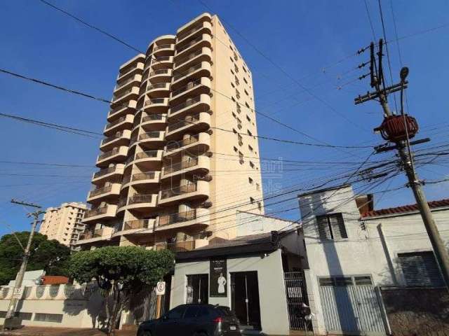 Apartamento para venda em Centro de 181.00m² com 3 Quartos, 1 Suite e 2 Garagens