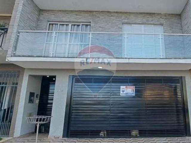 Casa para venda em Aparecida de 162.00m² com 3 Quartos, 1 Suite e 2 Garagens