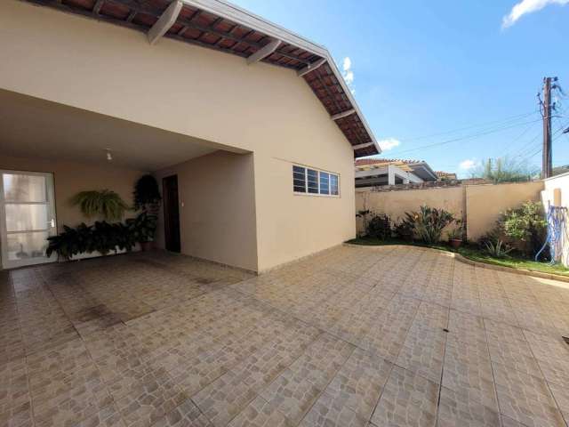 Casa para venda em Jardim Paraíso de 154.00m² com 3 Quartos, 1 Suite e 6 Garagens