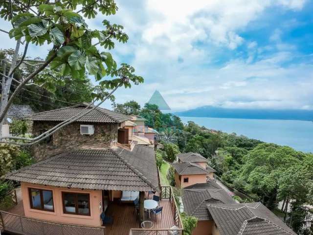 Casa para venda em Ilhabela de 185.00m² com 3 Quartos, 3 Suites e 2 Garagens