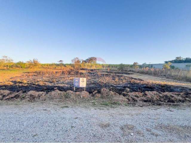 Terreno para venda em Caguassu de 1000.00m²