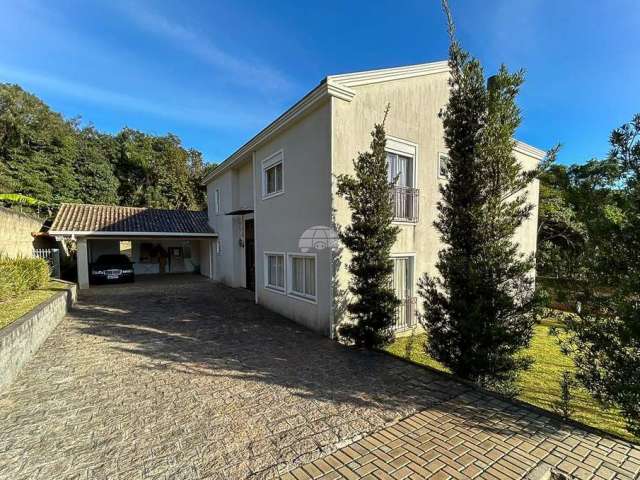 Sobrado para venda em São Gabriel de 384.00m² com 3 Quartos, 1 Suite e 8 Garagens