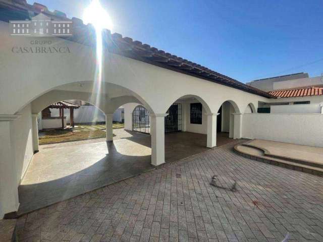 Casa para venda em Jardim Nova Yorque de 250.00m² com 3 Quartos, 1 Suite e 3 Garagens