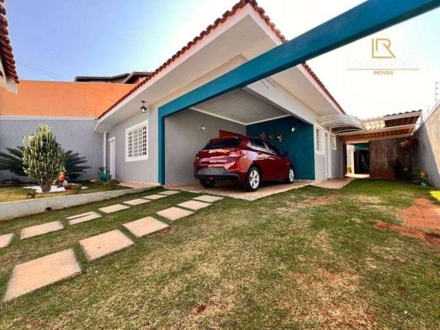 Casa para venda em Altos Do Paraíso de 128.00m² com 2 Quartos, 1 Suite e 4 Garagens