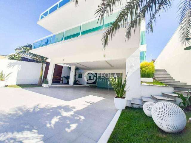 Casa de Condomínio para venda em Iate Clube De Americana de 461.00m² com 4 Quartos, 4 Suites e 10 Garagens