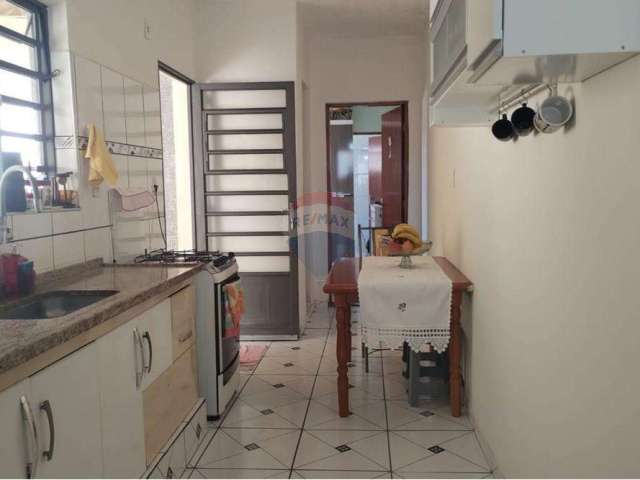 Casa para venda em Matadouro de 133.00m² com 4 Quartos, 1 Suite e 1 Garagem