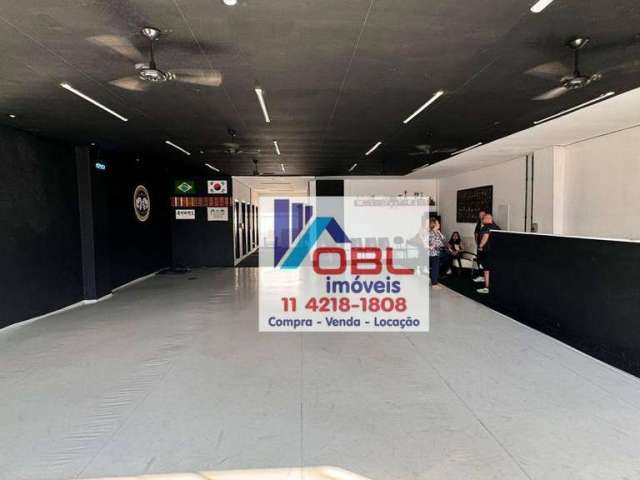 Sala Comercial para alugar em Vila Bertioga de 200.00m²