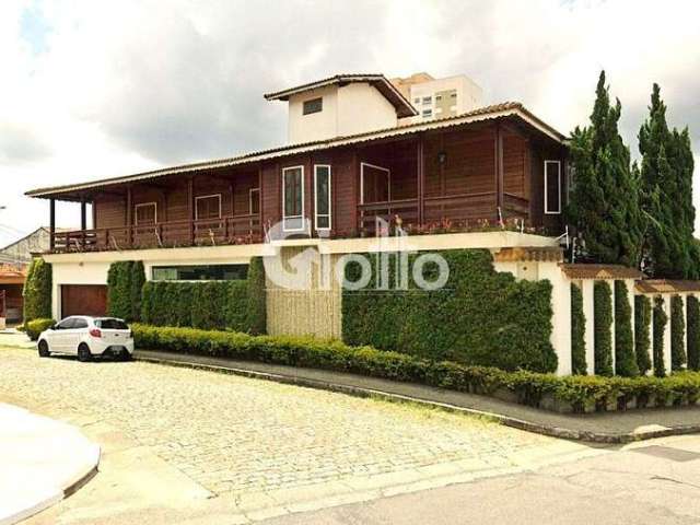 Casa para venda em Centro de 400.00m² com 4 Quartos, 4 Suites e 2 Garagens