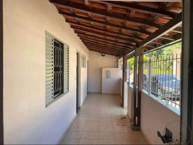 Casa para venda em Vila Padovan de 125.00m² com 2 Quartos, 1 Suite e 2 Garagens