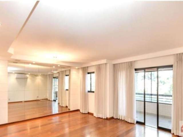 Apartamento para venda em Brooklin Paulista de 138.00m² com 4 Quartos, 2 Suites e 3 Garagens