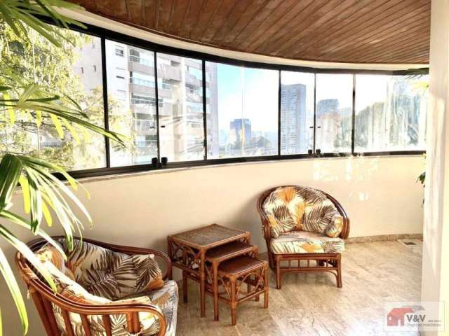 Apartamento para venda em Campo Belo de 240.00m² com 3 Quartos, 3 Suites e 3 Garagens