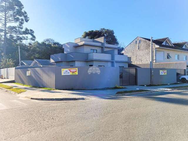 Casa para venda em Guaraituba de 77.00m² com 3 Quartos, 1 Suite e 2 Garagens