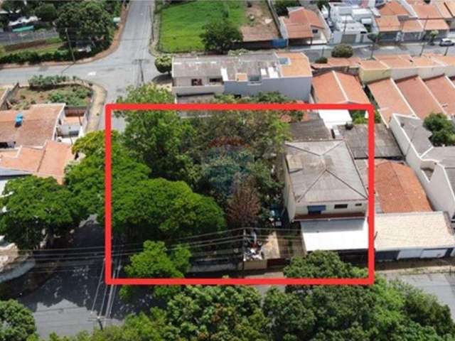 Casa para venda em Vila Bertini de 341.00m² com 3 Quartos e 10 Garagens