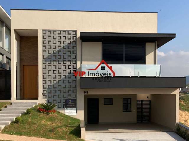 Casa de Condomínio para venda em Jardim Novo Mundo de 246.00m² com 3 Quartos, 2 Suites e 2 Garagens