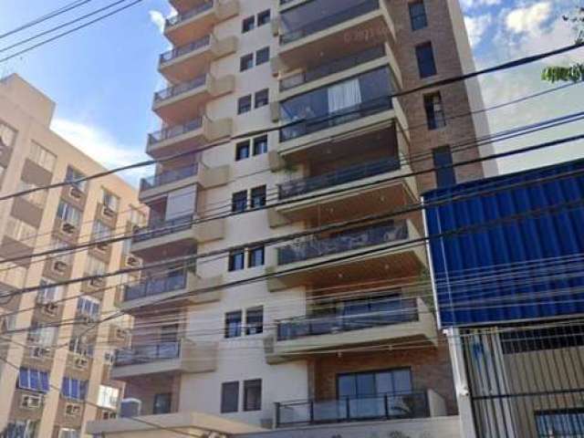 Apartamento para venda em Cambuí de 197.00m² com 4 Quartos, 1 Suite e 2 Garagens