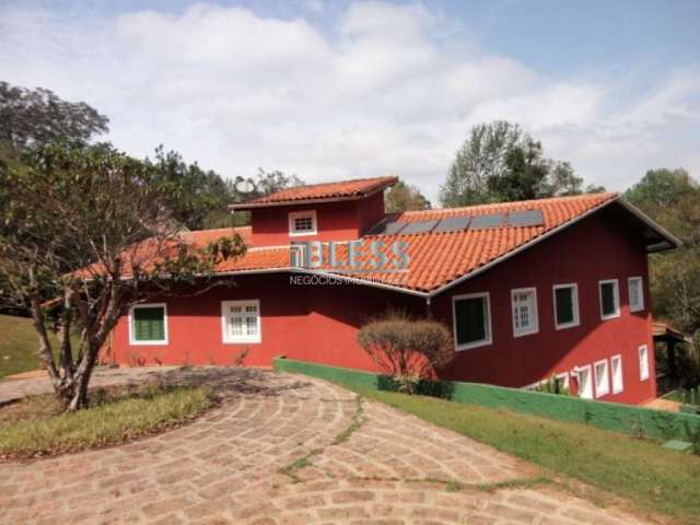 Casa de Condomínio para venda em Ivoturucaia de 485.00m² com 4 Quartos, 4 Suites e 5 Garagens