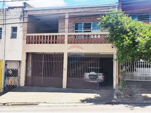 Casa para venda em Jardim São Guilherme de 155.43m² com 2 Quartos, 2 Suites e 3 Garagens