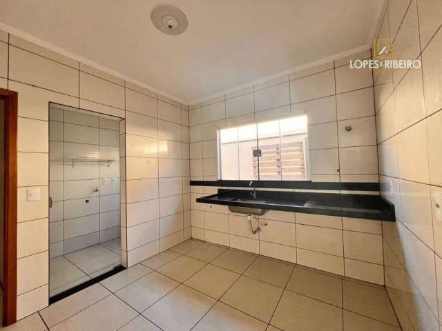 Casa para venda em Jardim Monte Mor de 69.00m² com 2 Quartos, 1 Suite e 2 Garagens