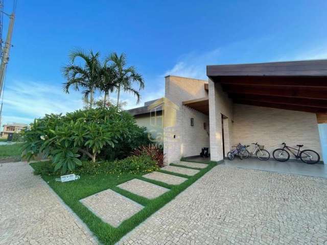 Casa de Condomínio para venda em Jardim São Domingos de 320.00m² com 3 Quartos