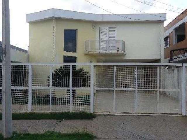 Casa para venda em Jardim Parati de 330.00m² com 3 Quartos e 1 Suite