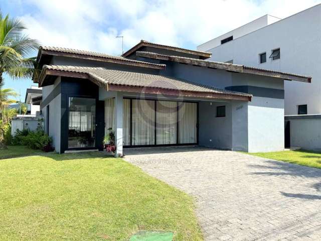 Casa de Condomínio para venda em Jardim Acapulco de 504.12m² com 5 Quartos, 3 Suites e 4 Garagens