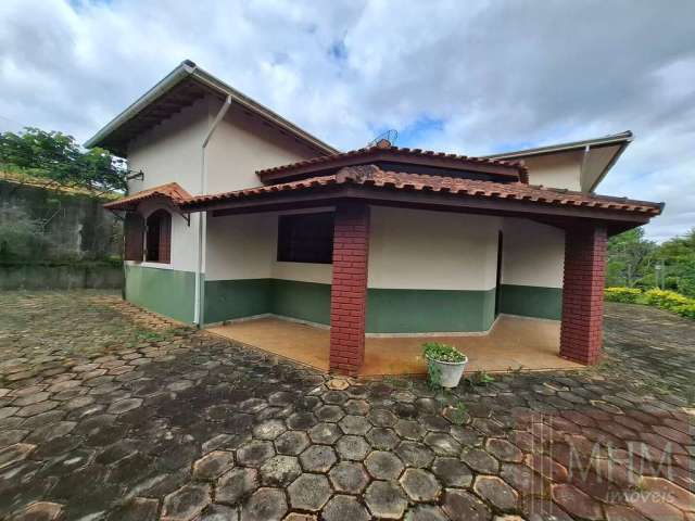 Chácara para venda em Nova Rheata de 216.00m² com 2 Quartos, 1 Suite e 4 Garagens