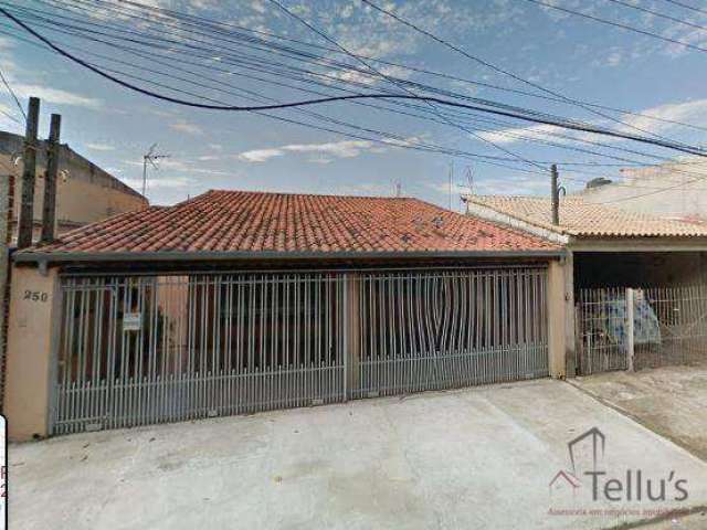 Casa para venda em Jardim Carolina de 260.00m² com 3 Quartos, 1 Suite e 4 Garagens