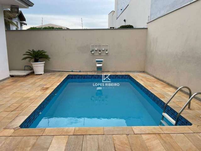 Casa para venda em Residencial Furlan de 225.00m² com 3 Quartos, 1 Suite e 4 Garagens