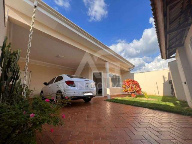 Casa para venda em Residencial Vitoria de 250.00m² com 3 Quartos e 1 Suite