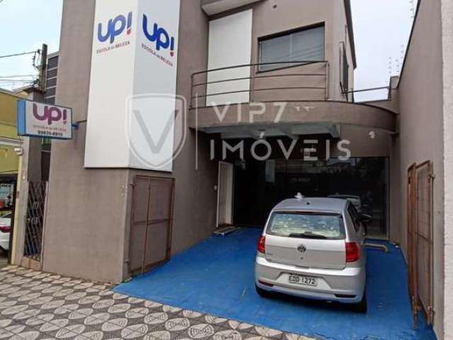 Casa para venda em Centro de 200.00m² com 2 Quartos e 2 Garagens