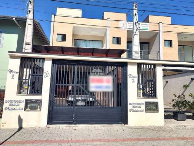 Sobrado para venda em Balneário Piçarras de 99.00m² com 2 Quartos, 2 Suites e 1 Garagem