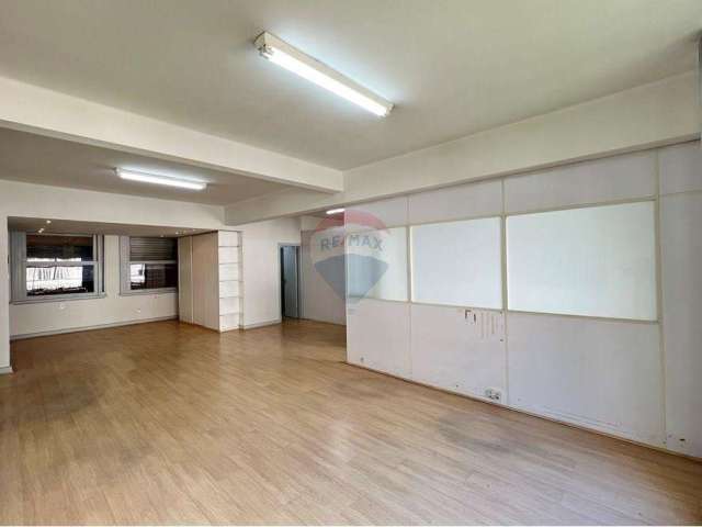 Sala Comercial para alugar em Centro de 135.00m²